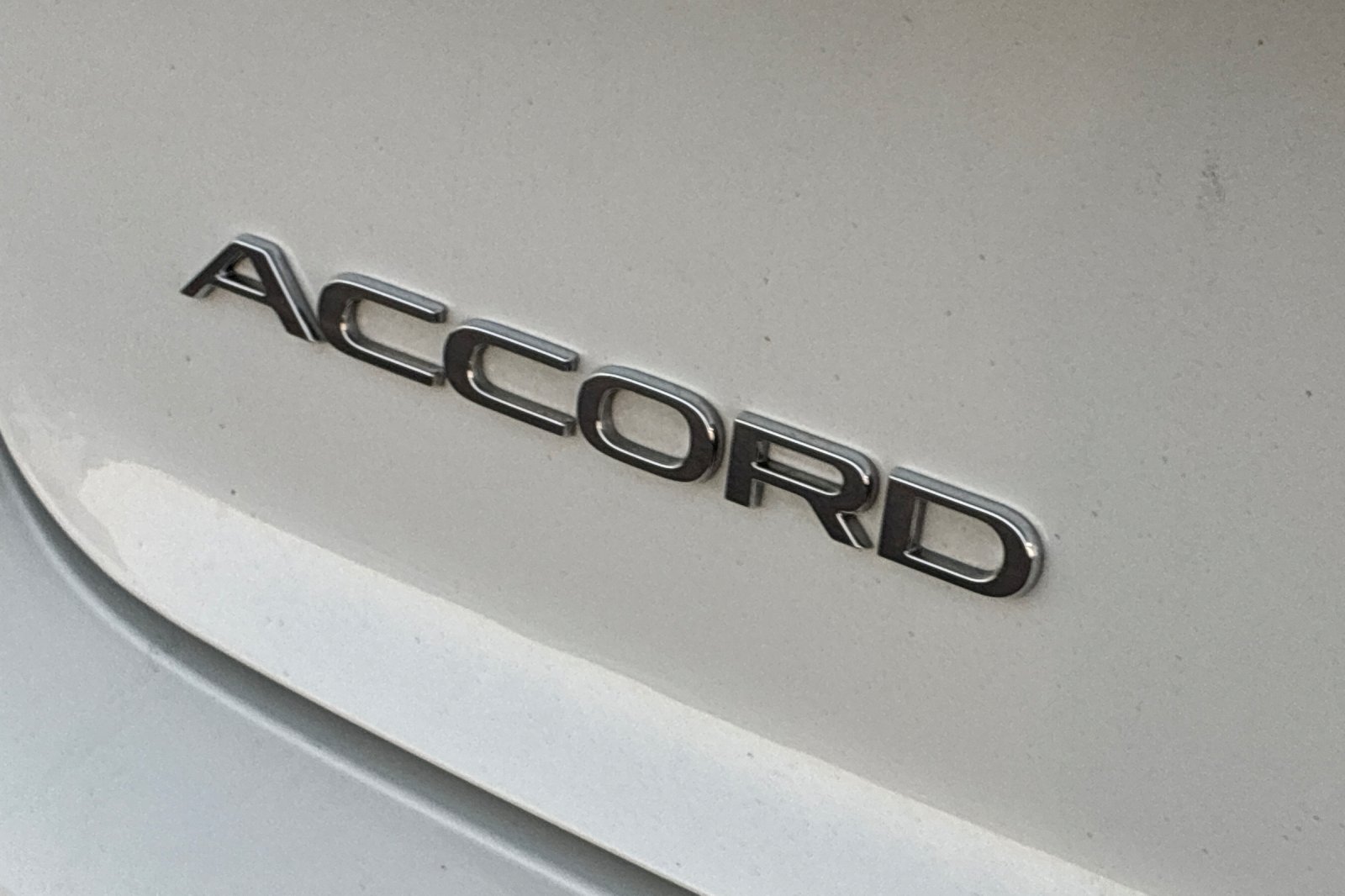 Used 2024 Platinum White Pearl Honda Sport-L image 40