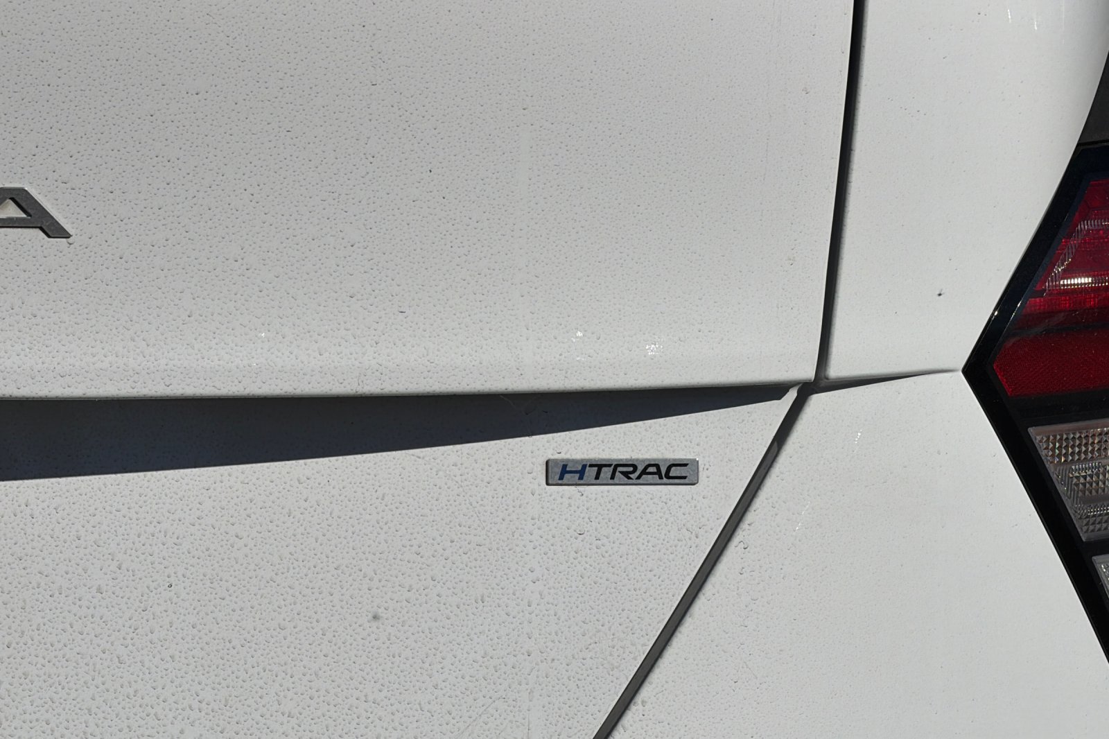 Used 2025 White Hyundai SEL image 23