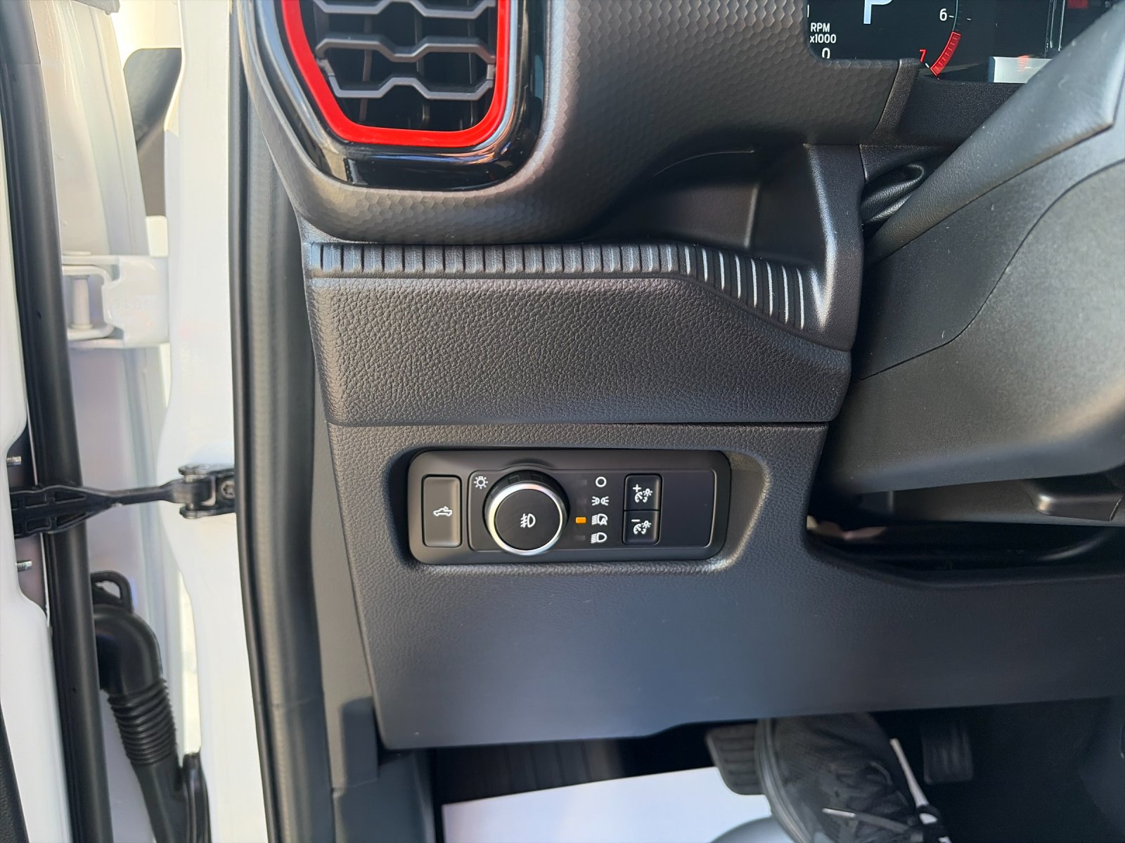 Used 2025 Oxford White Ford Raptor image 32