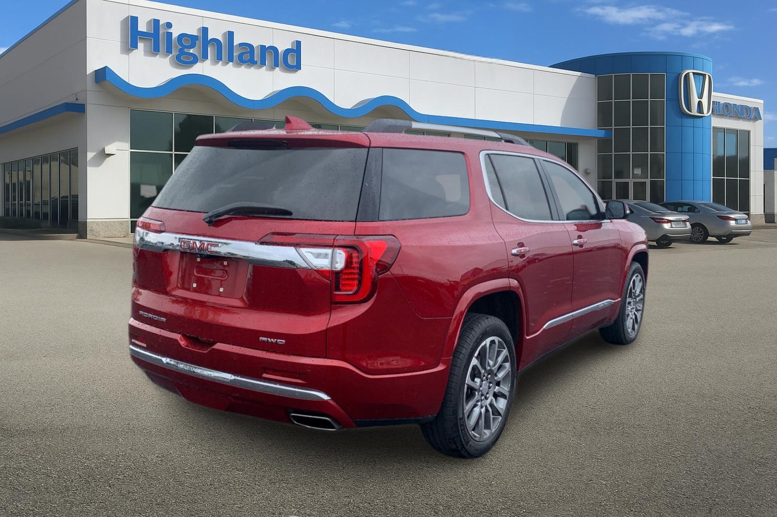 Used 2023 Red GMC Denali image 5