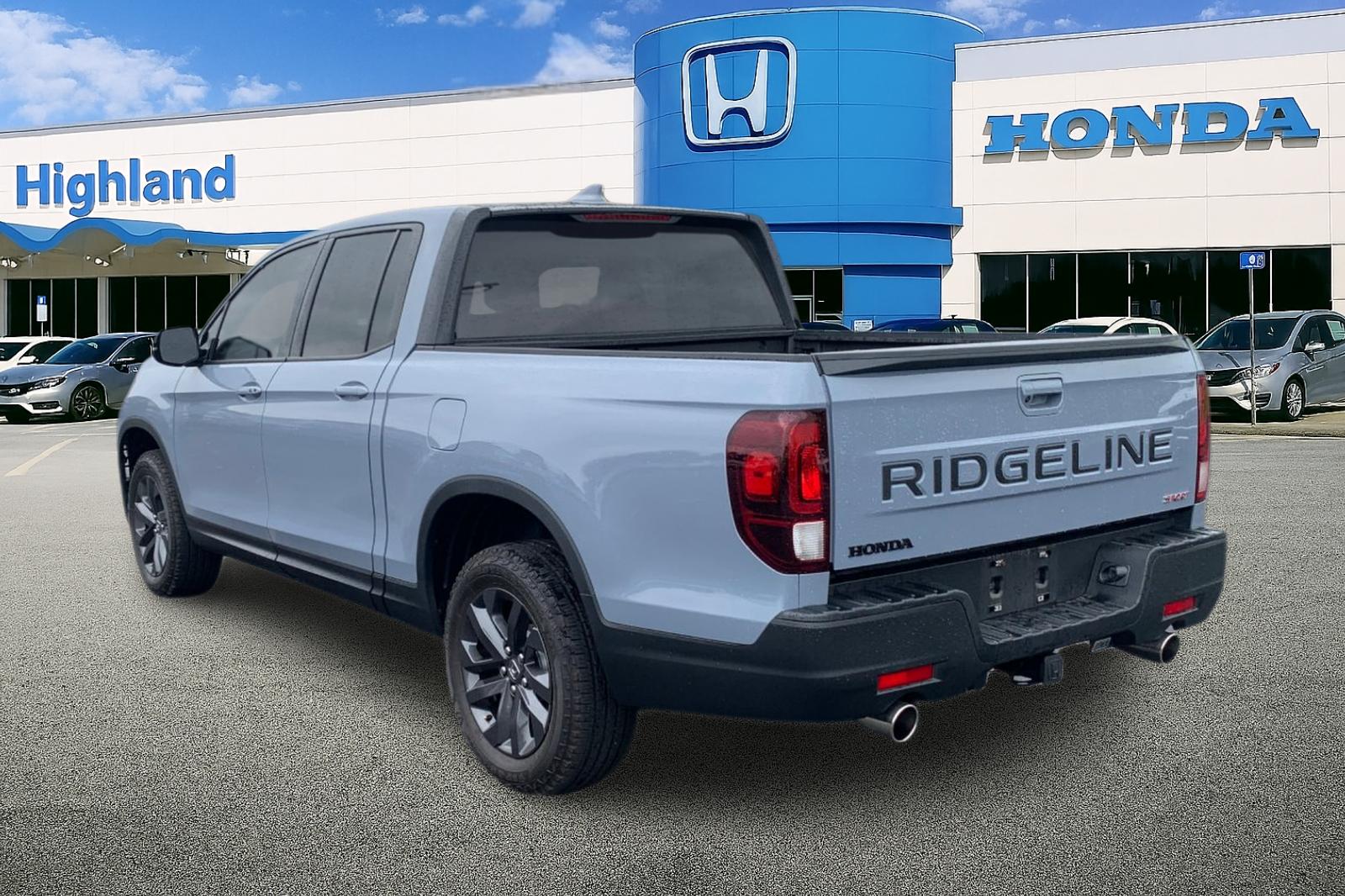 Certified Used 2025 Gray Honda Sport image 3