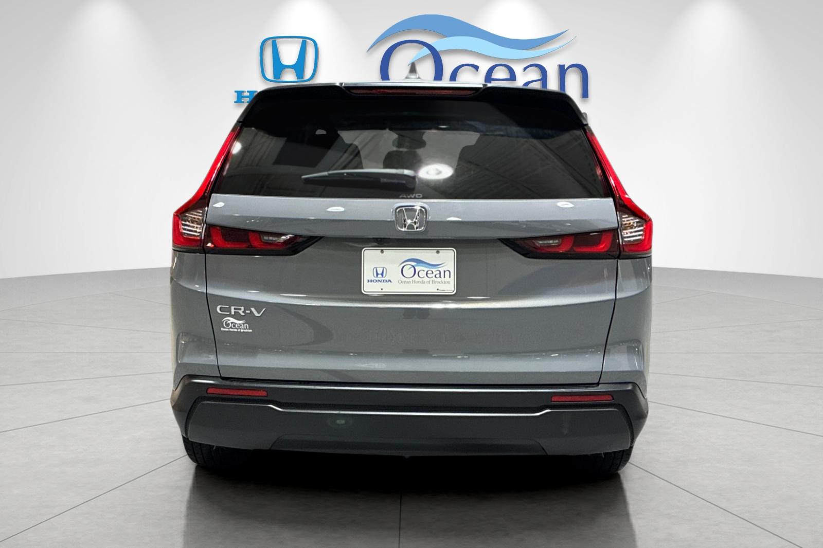 Used 2025 Urban Gray Pearl Honda EX image 4