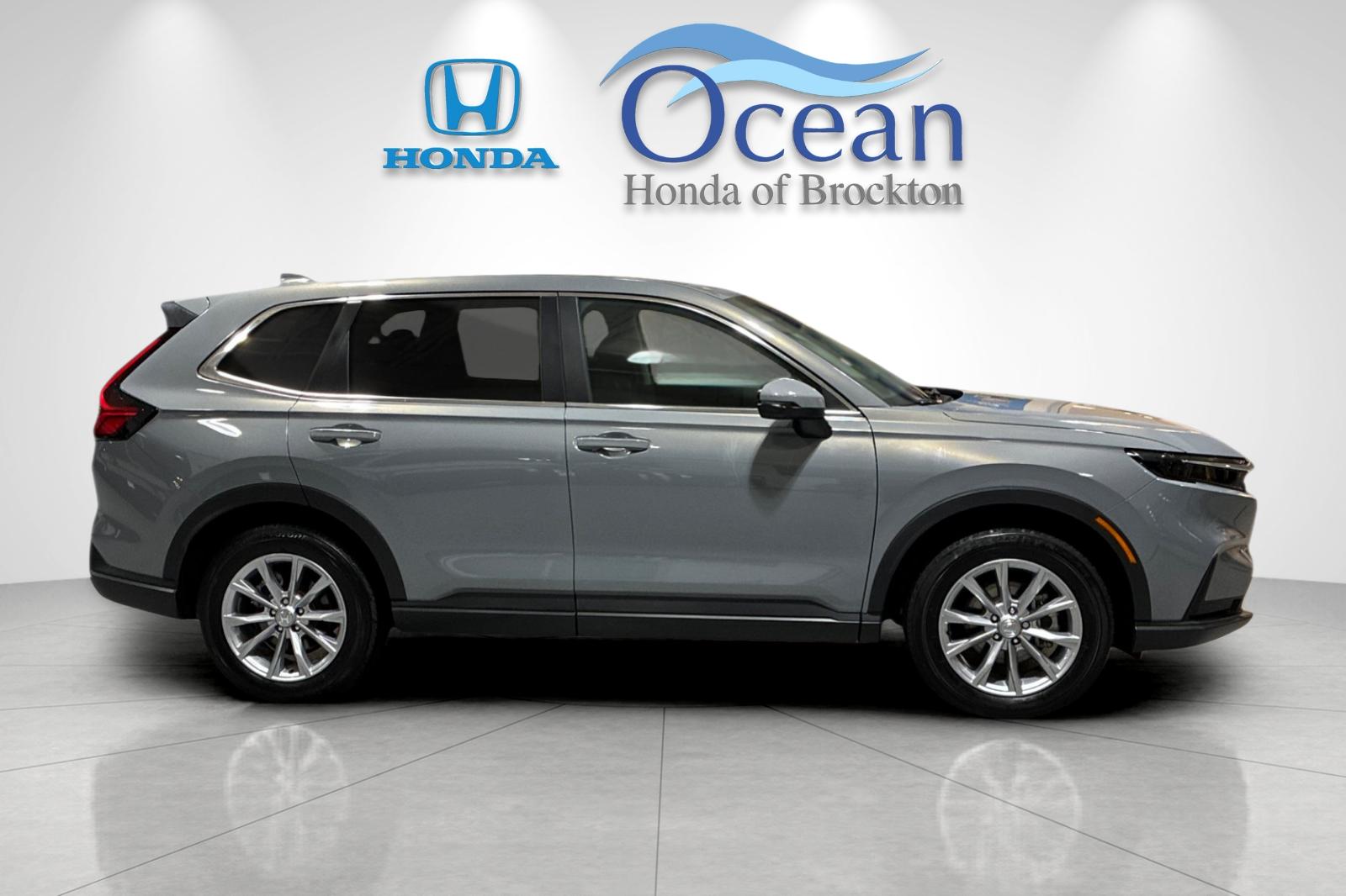 Used 2025 Urban Gray Pearl Honda EX image 2