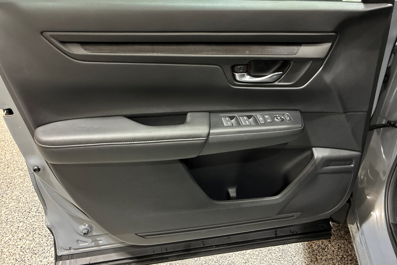 Used 2025 Urban Gray Pearl Honda EX image 12