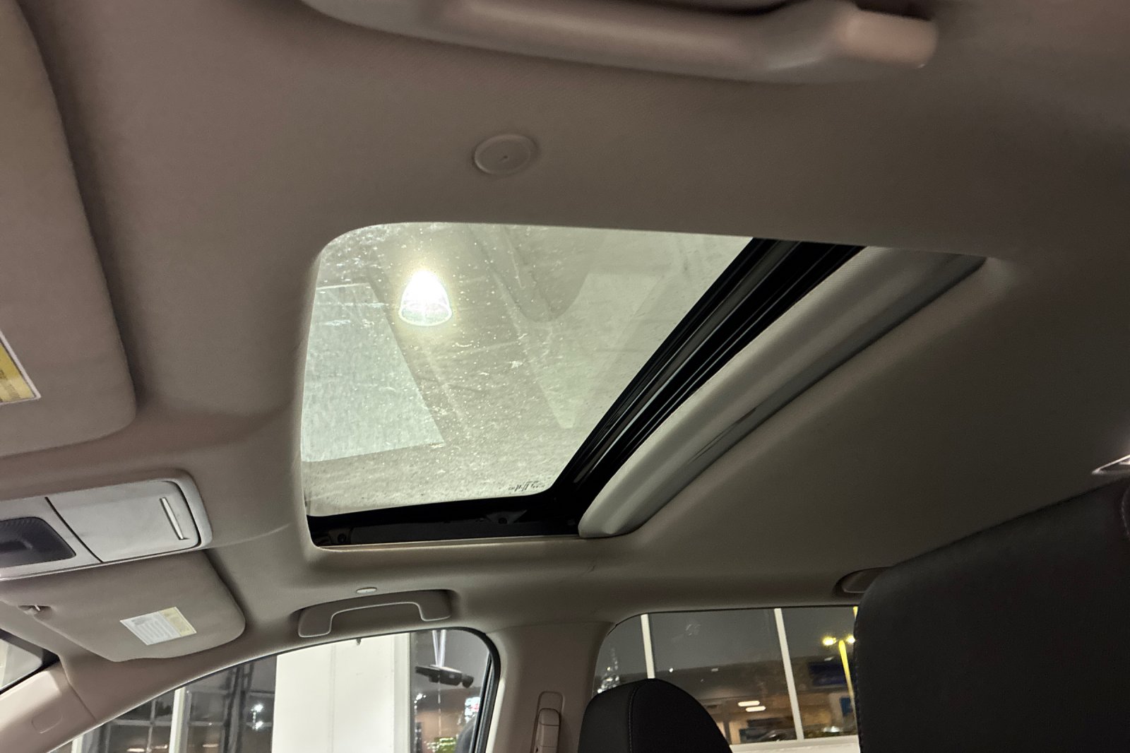 Used 2025 Urban Gray Pearl Honda EX image 23