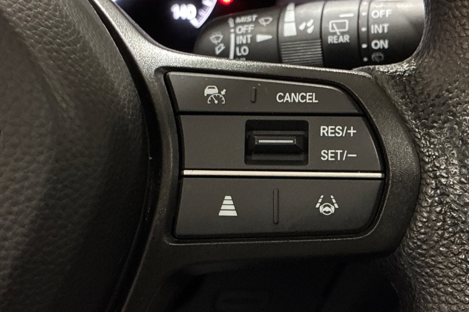 Used 2025 Urban Gray Pearl Honda EX image 33