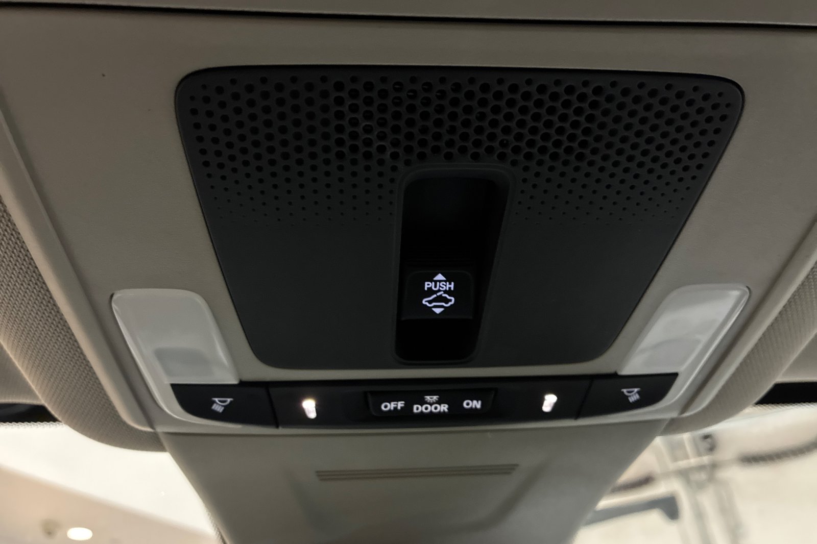 Used 2025 Urban Gray Pearl Honda EX image 38