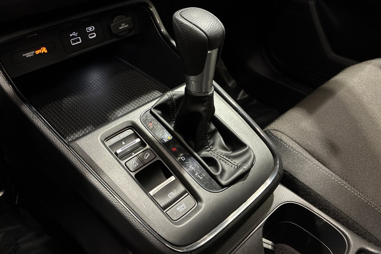 Used 2025 Urban Gray Pearl Honda EX image 28