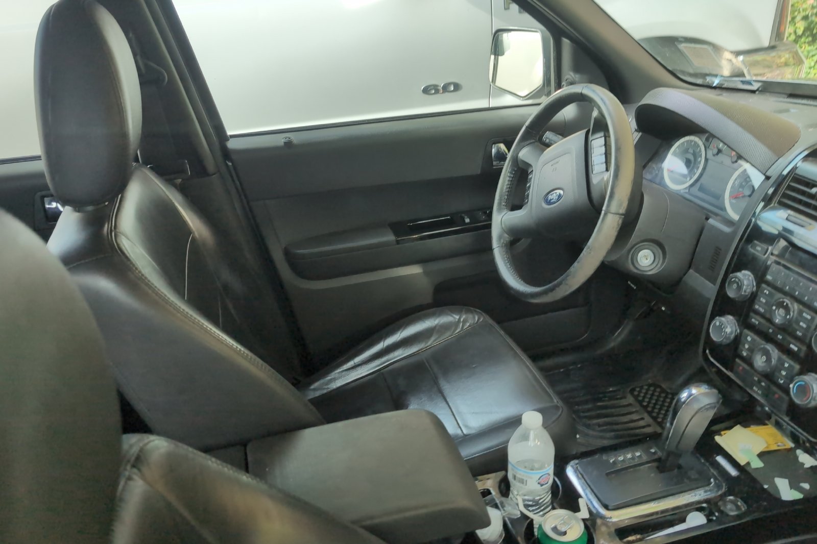 Used 2012 Gray Ford Limited image 3