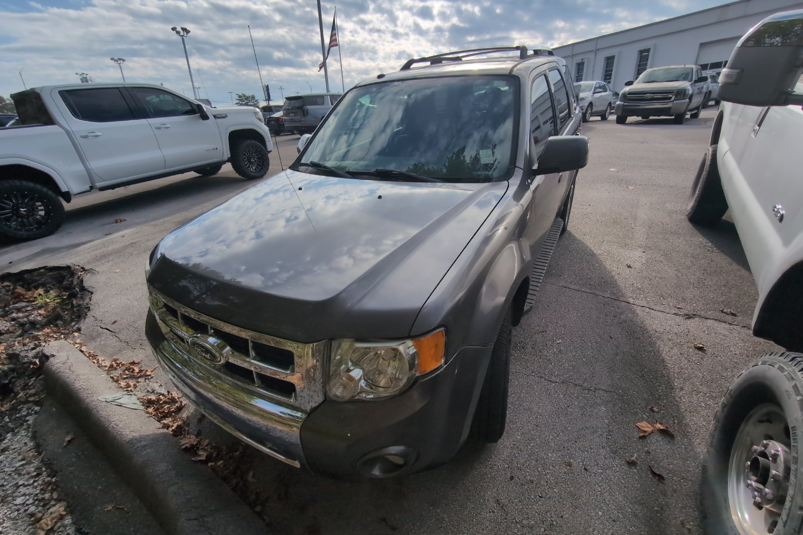Used 2012 Gray Ford Limited image 11