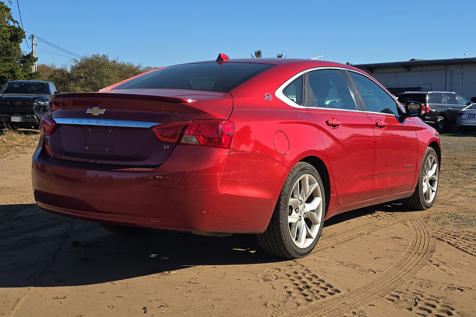 Used 2014 Red Chevrolet LT image 5