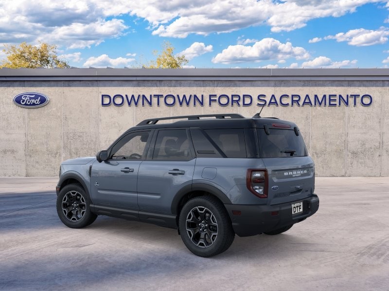 New 2026 Azure Gray Metallic Ford Outer Banks® image 4