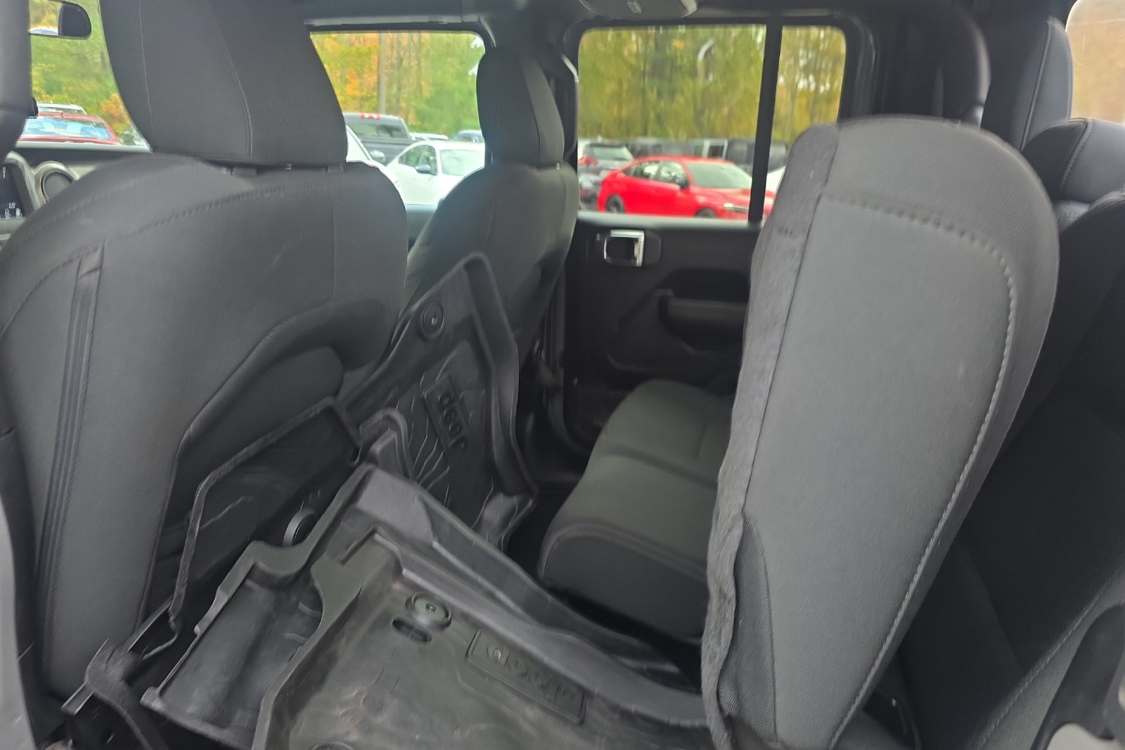 Used 2021 Sting-Gray Clearcoat Jeep Sport image 13