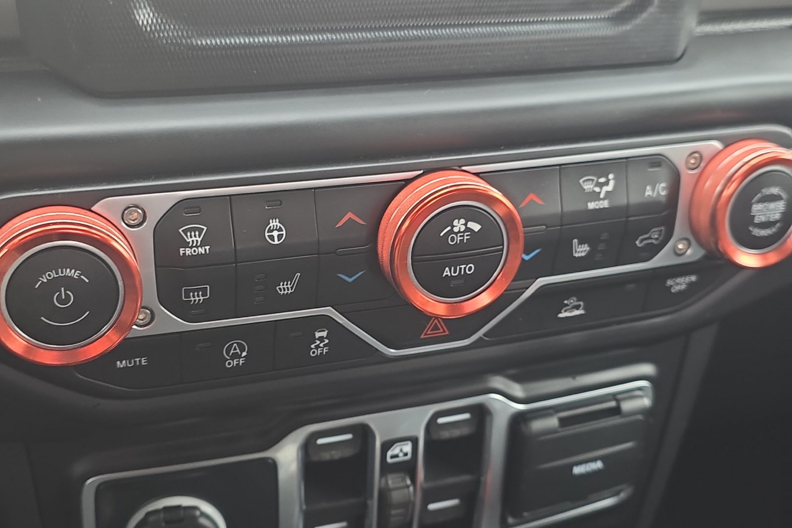 Used 2021 Sting-Gray Clearcoat Jeep Sport image 19