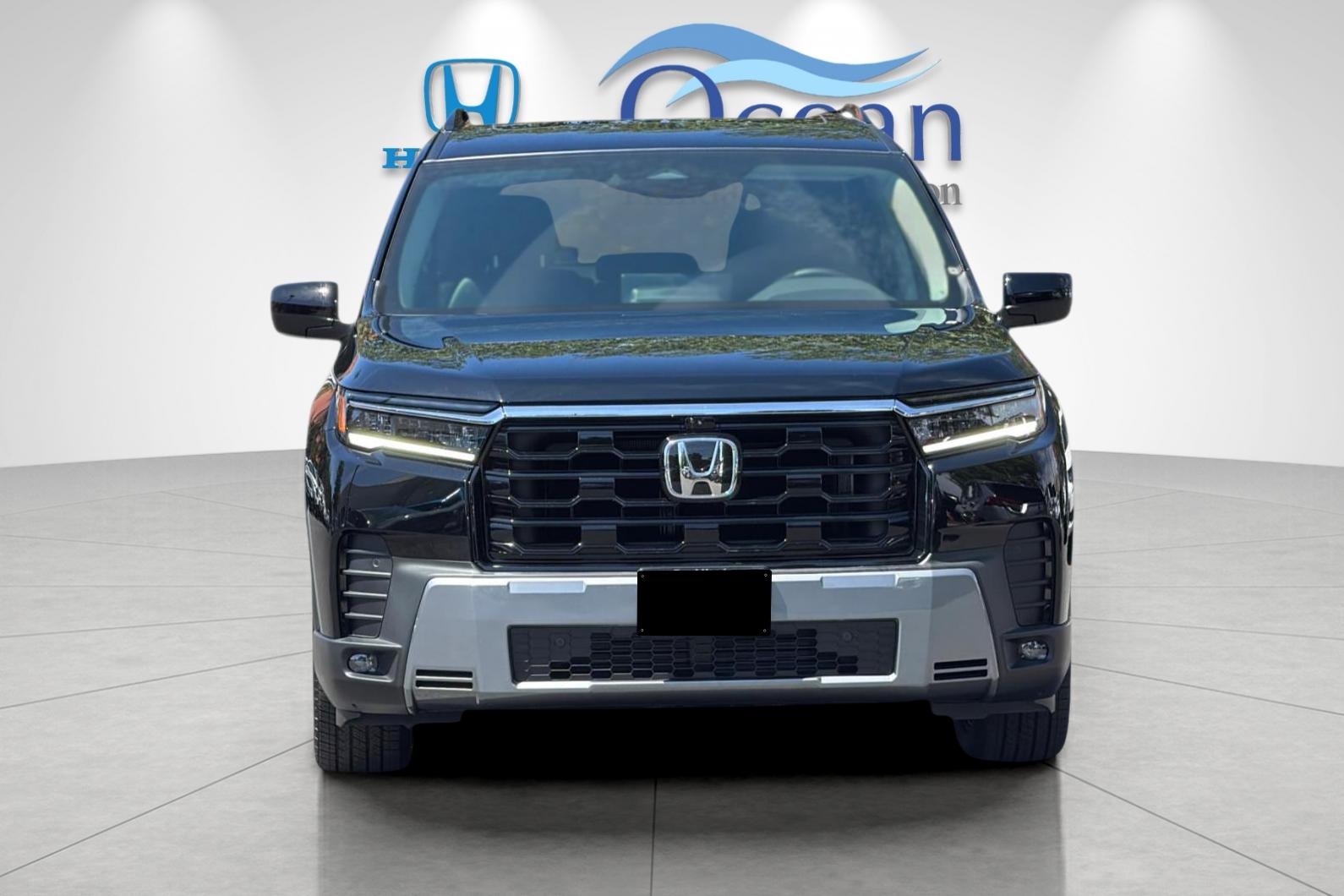 New 2026 Crystal Black Pearl Honda Touring image 8