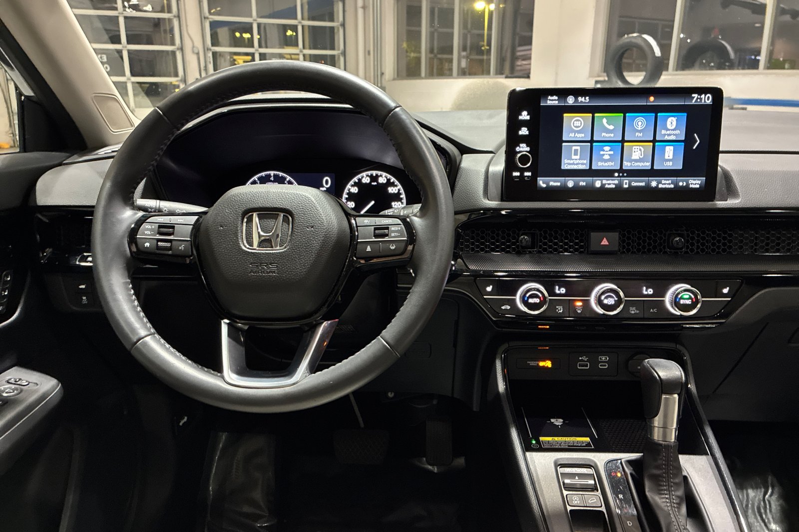Used 2025 Meteorite Gray Metallic Honda EX-L image 17