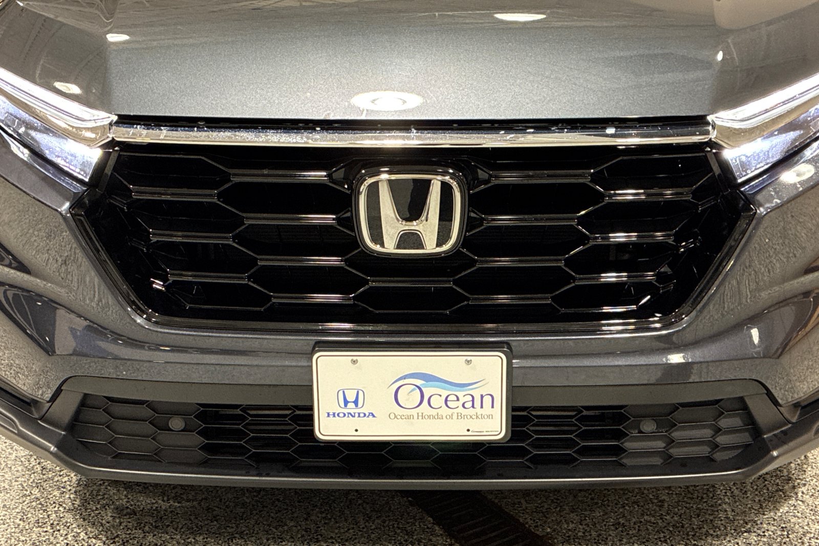 Used 2025 Meteorite Gray Metallic Honda EX-L image 44