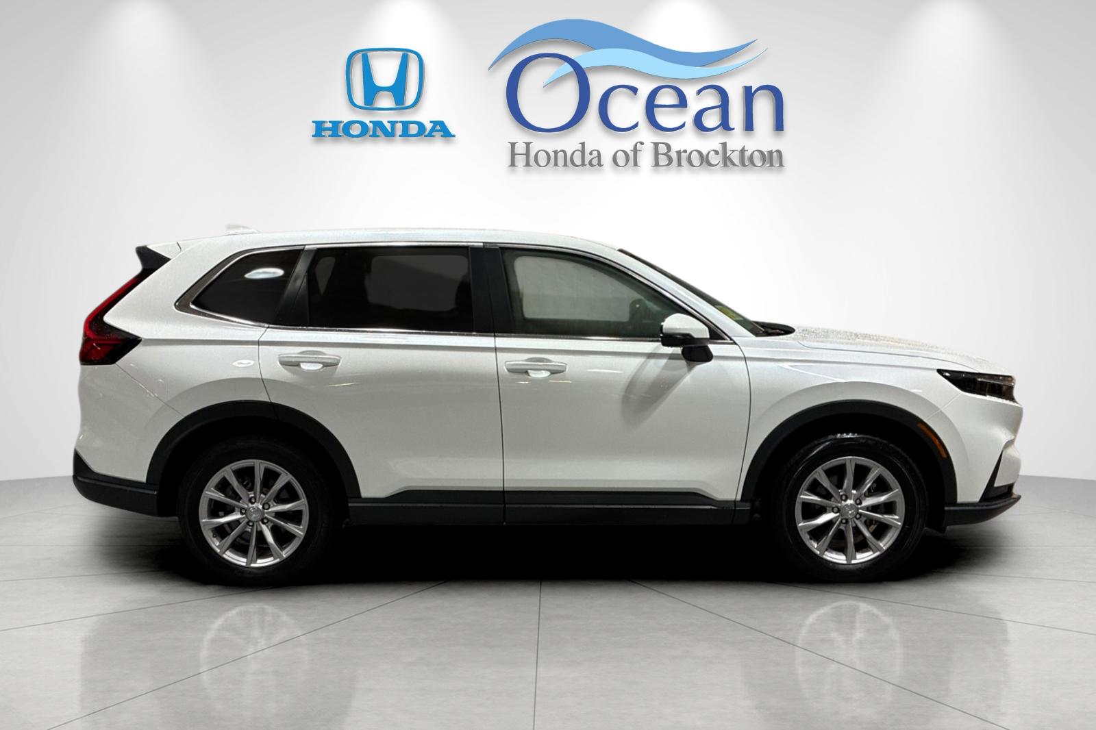 Used 2024 Platinum White Pearl Honda EX image 2