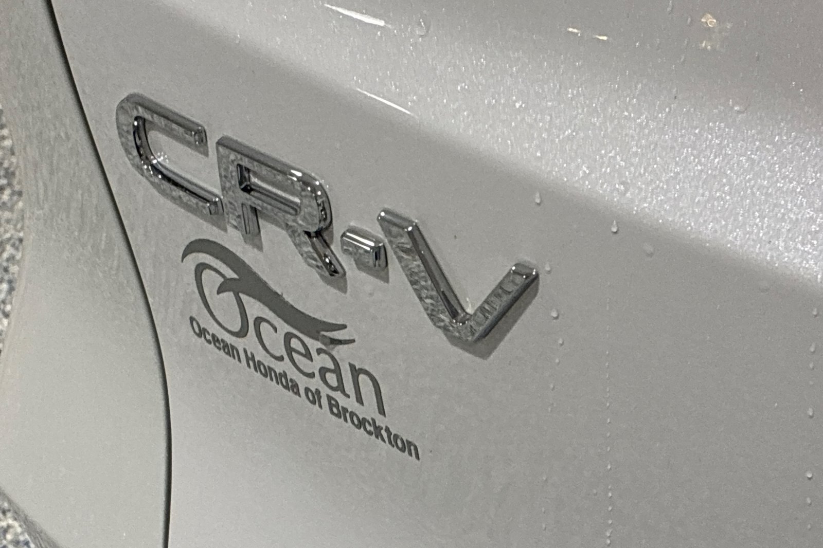 Used 2024 Platinum White Pearl Honda EX image 39