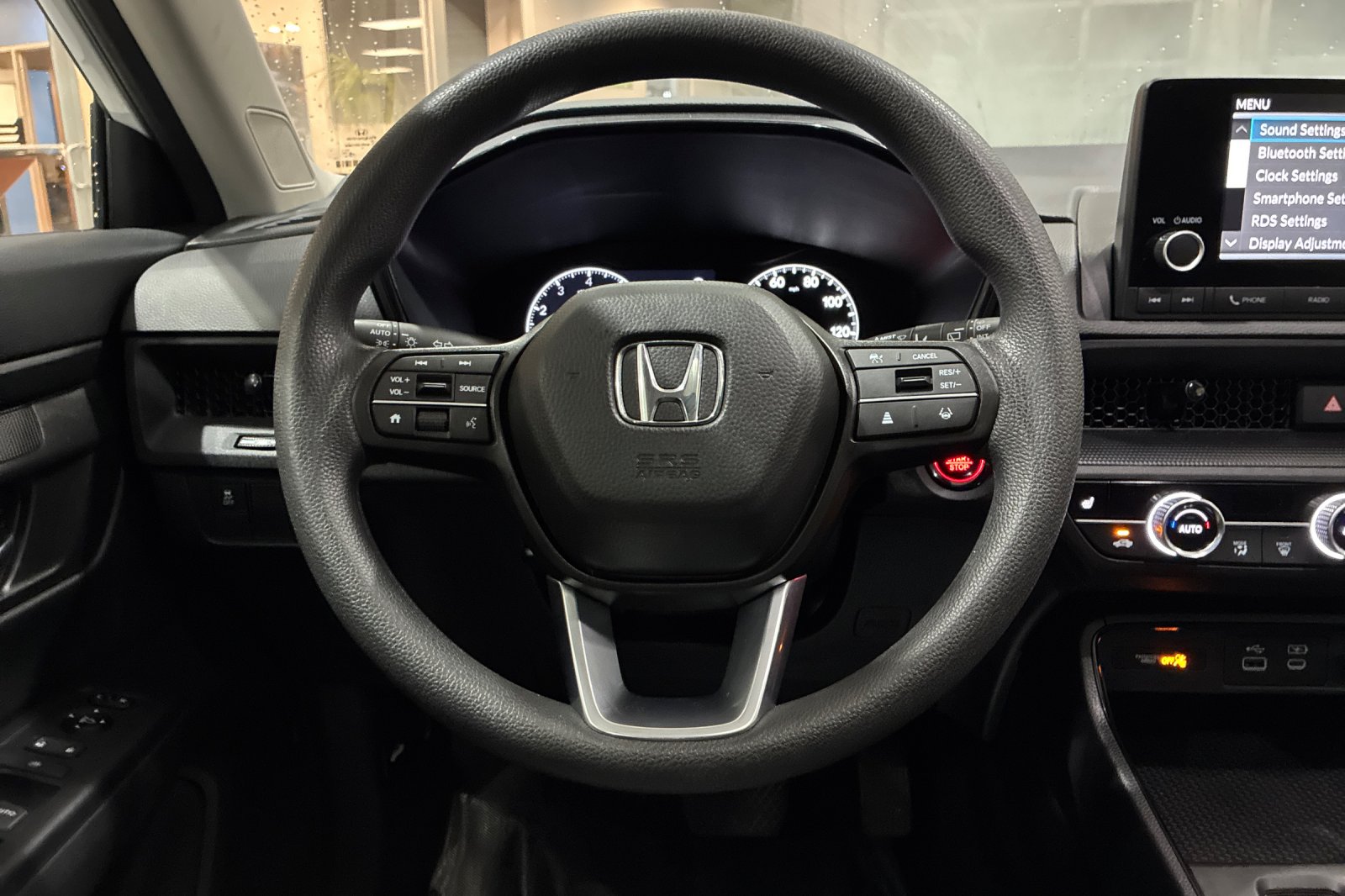 Used 2024 Platinum White Pearl Honda EX image 29