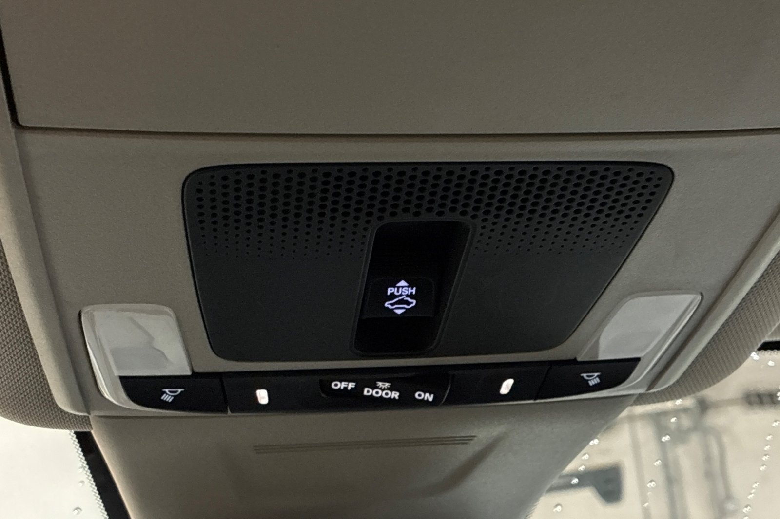 Used 2024 Platinum White Pearl Honda EX image 36