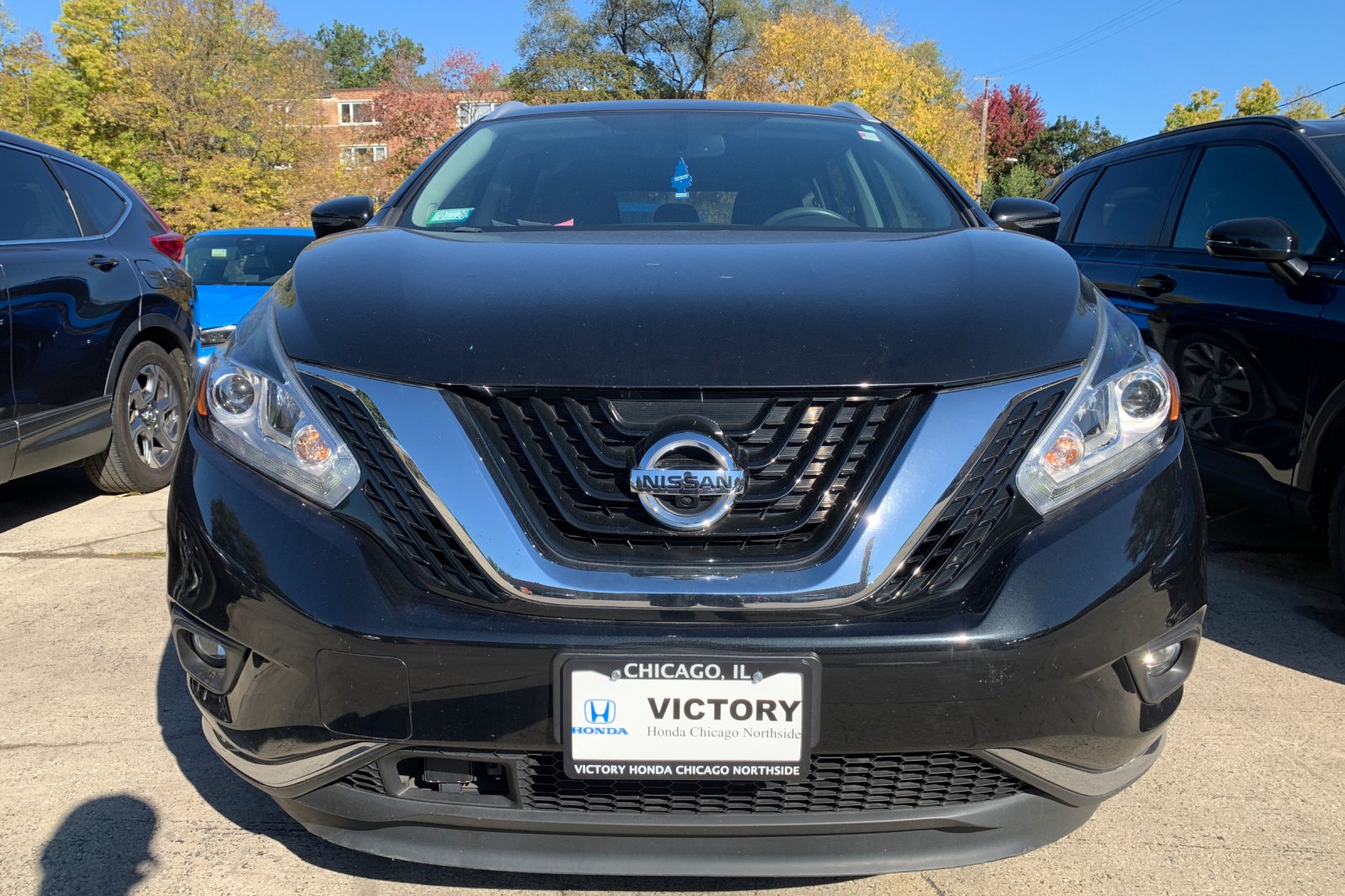 Used 2016 Black Nissan Platinum image 5