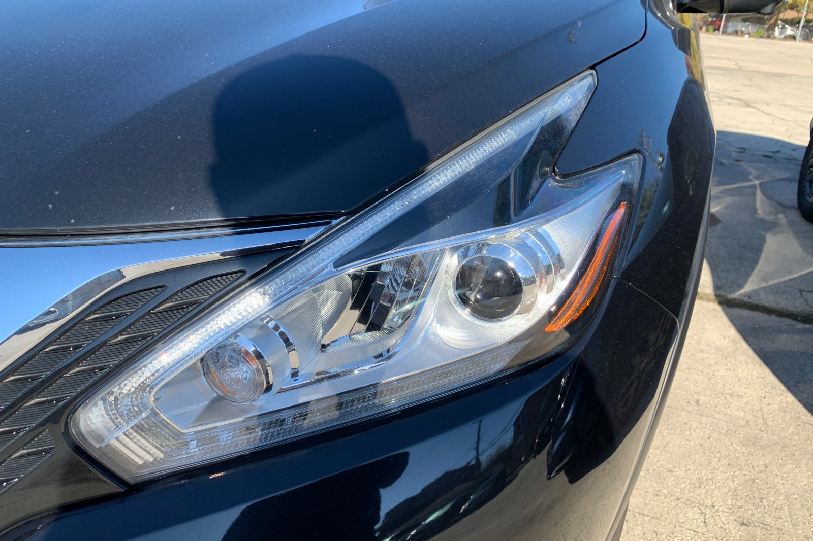 Used 2016 Black Nissan Platinum image 7