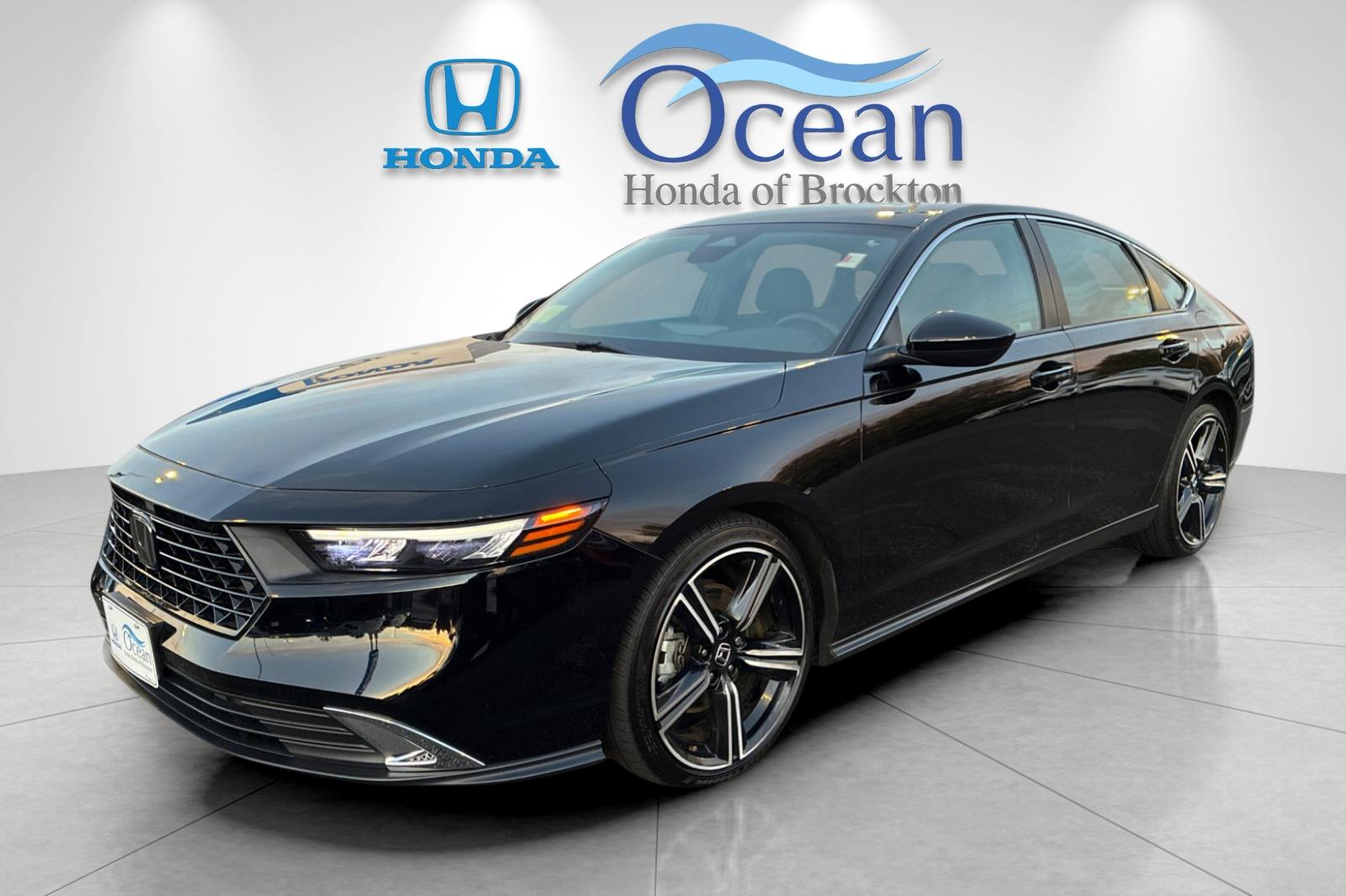 Used 2025 Crystal Black Pearl Honda Sport image 7