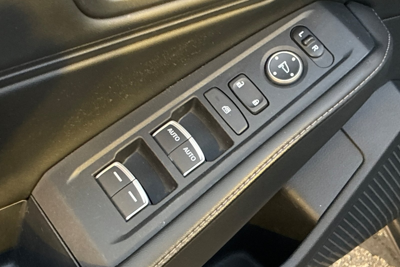 Used 2025 Crystal Black Pearl Honda Sport image 13