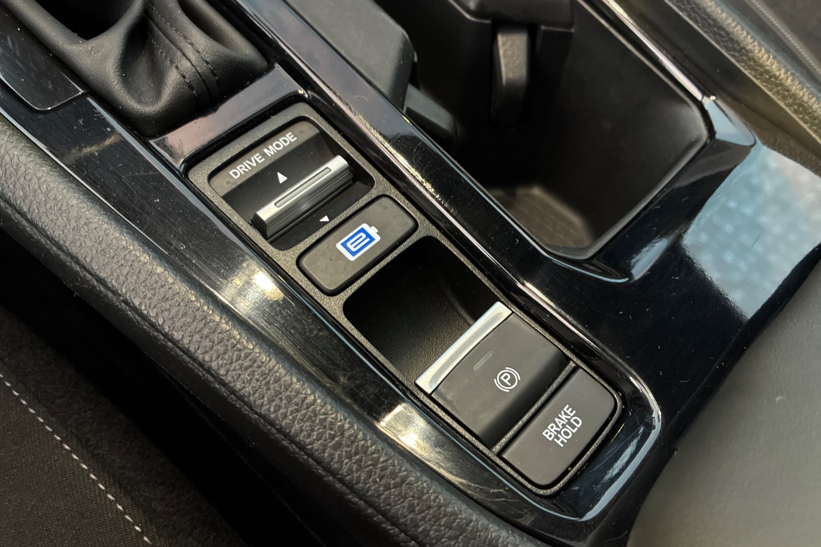 Used 2025 Crystal Black Pearl Honda Sport image 44