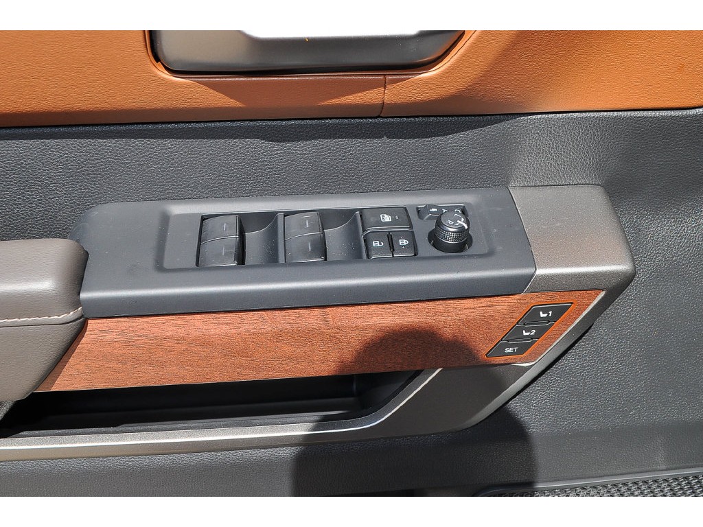 2026 Toyota Tundra 1794 Edition - Photo 10