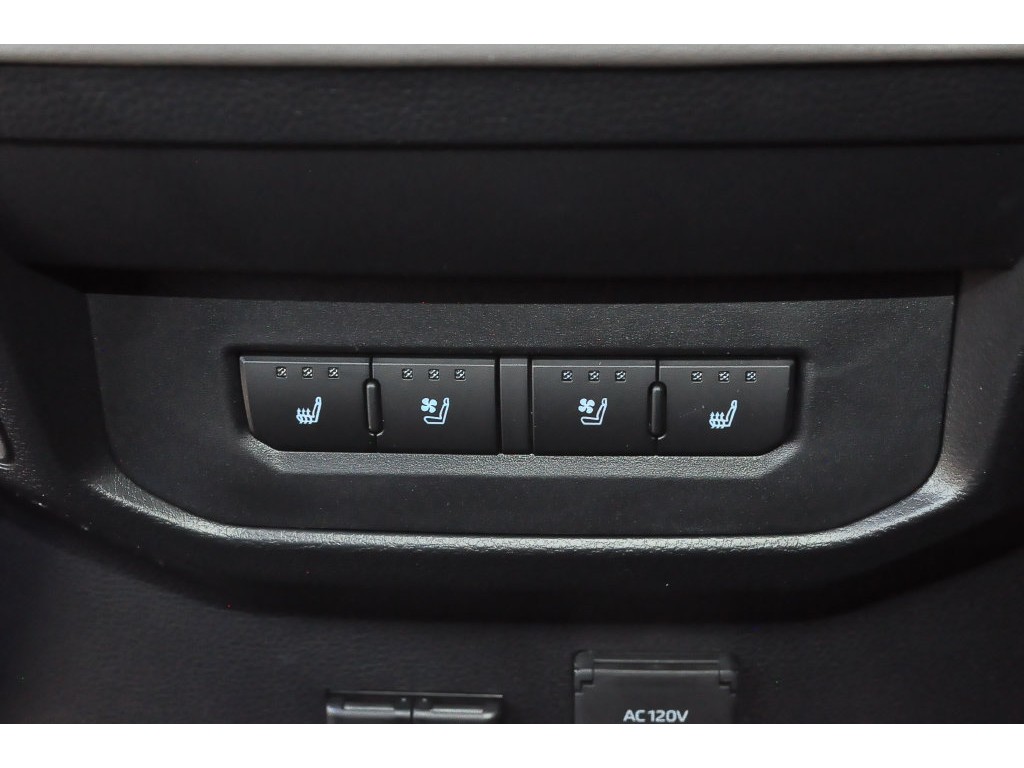 2026 Toyota Tundra 1794 Edition - Photo 14