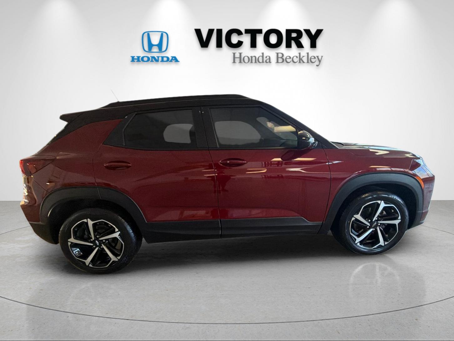 Used 2023 Crimson Chevrolet RS image 6