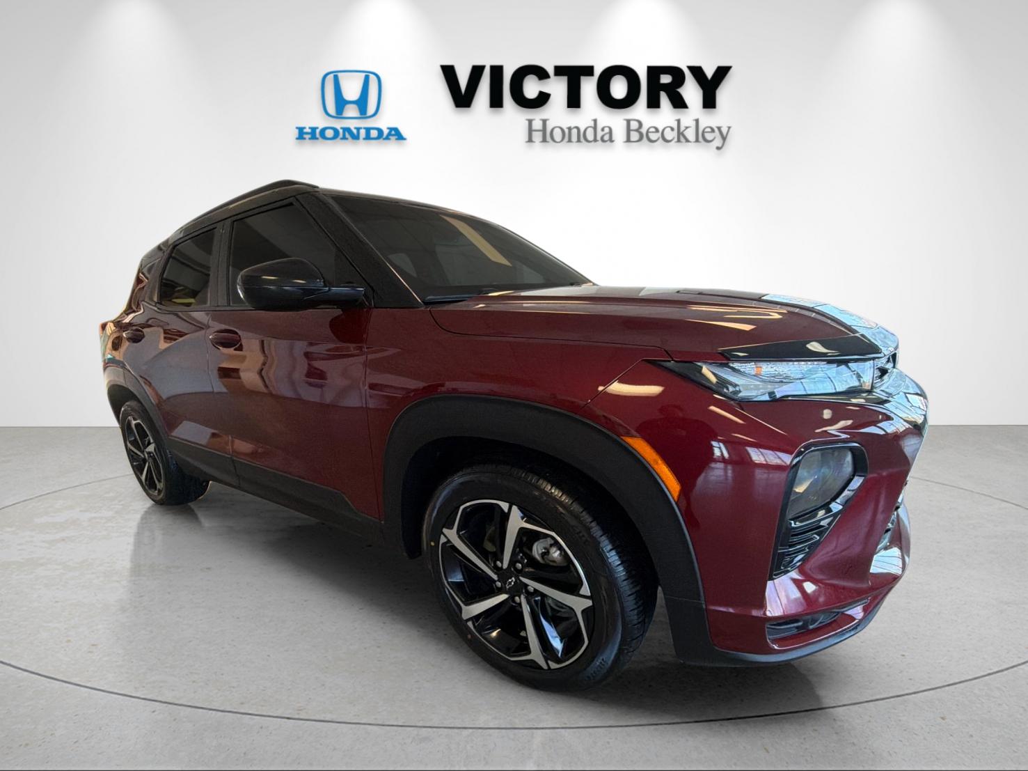 Used 2023 Crimson Chevrolet RS image 7