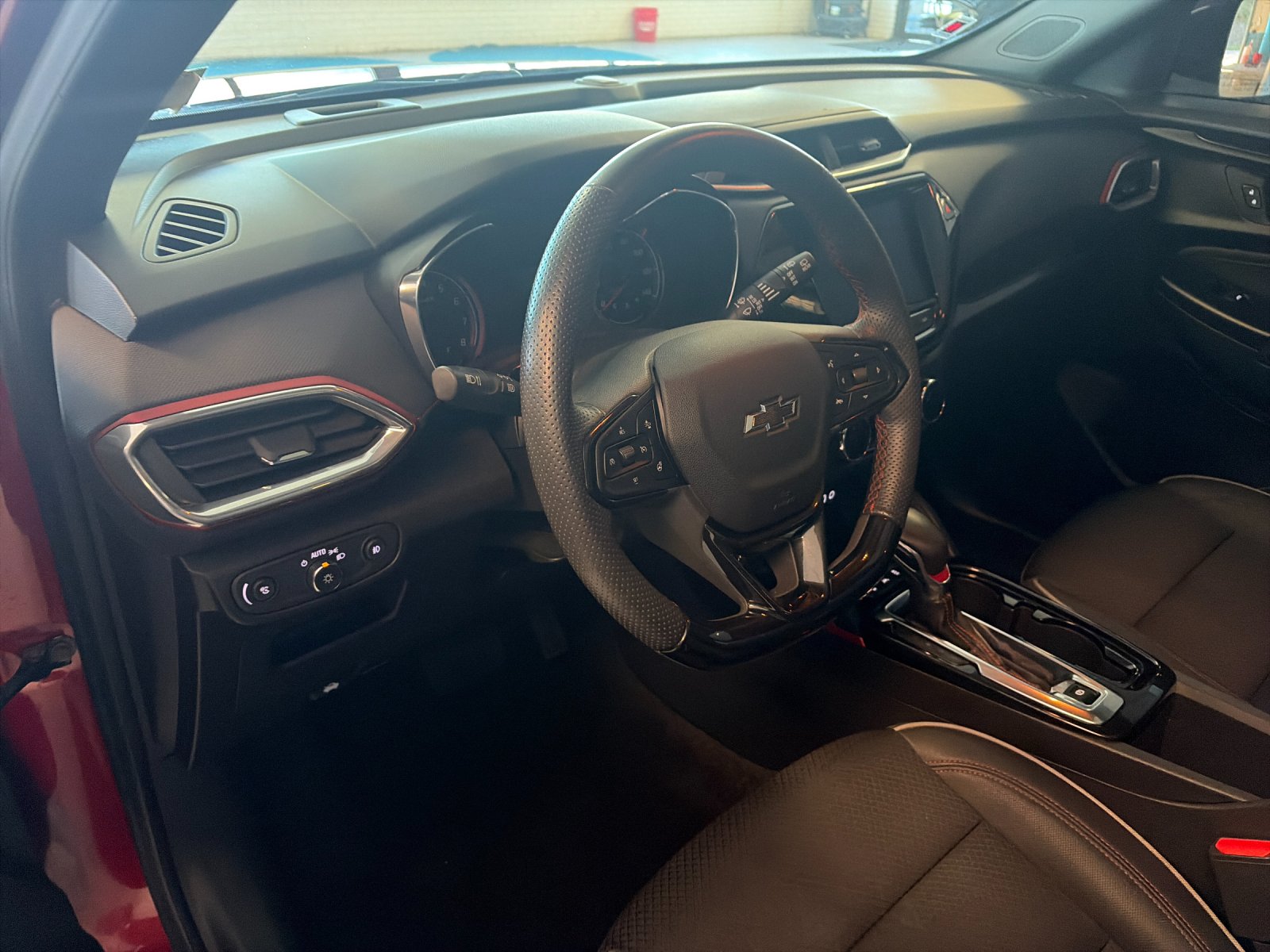 Used 2023 Crimson Chevrolet RS image 11