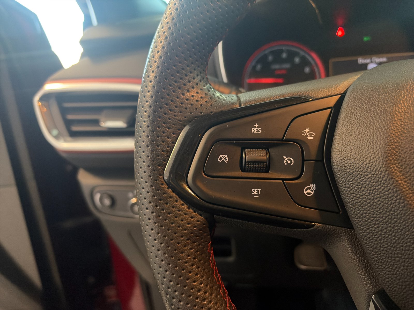Used 2023 Crimson Chevrolet RS image 28