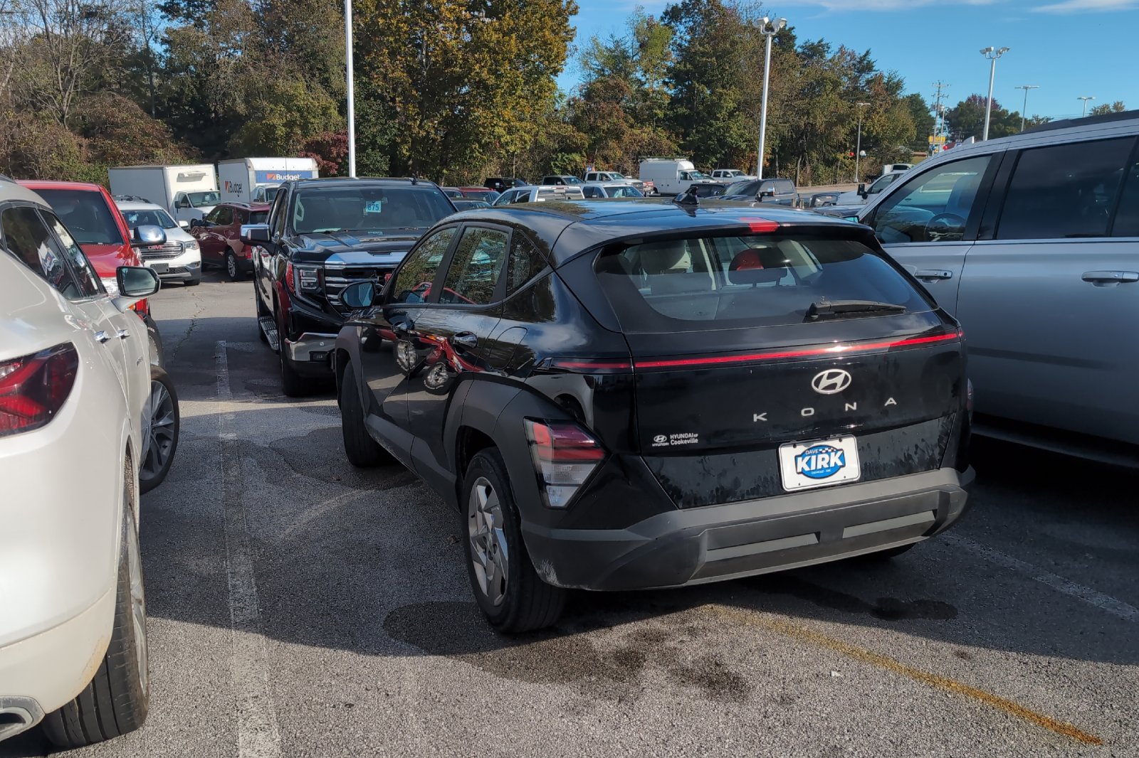 Used 2024 Black Hyundai SE image 6