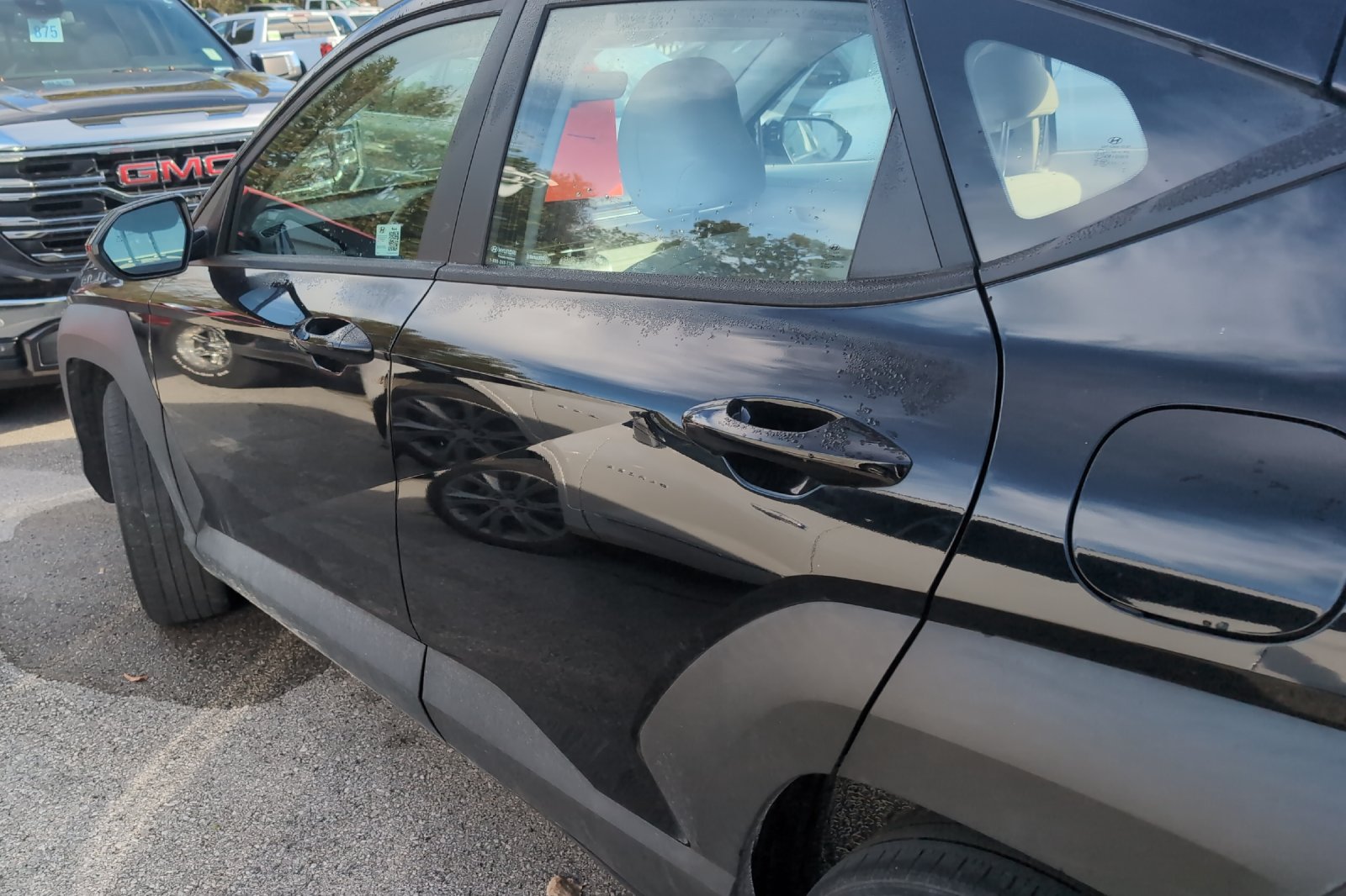 Used 2024 Black Hyundai SE image 8
