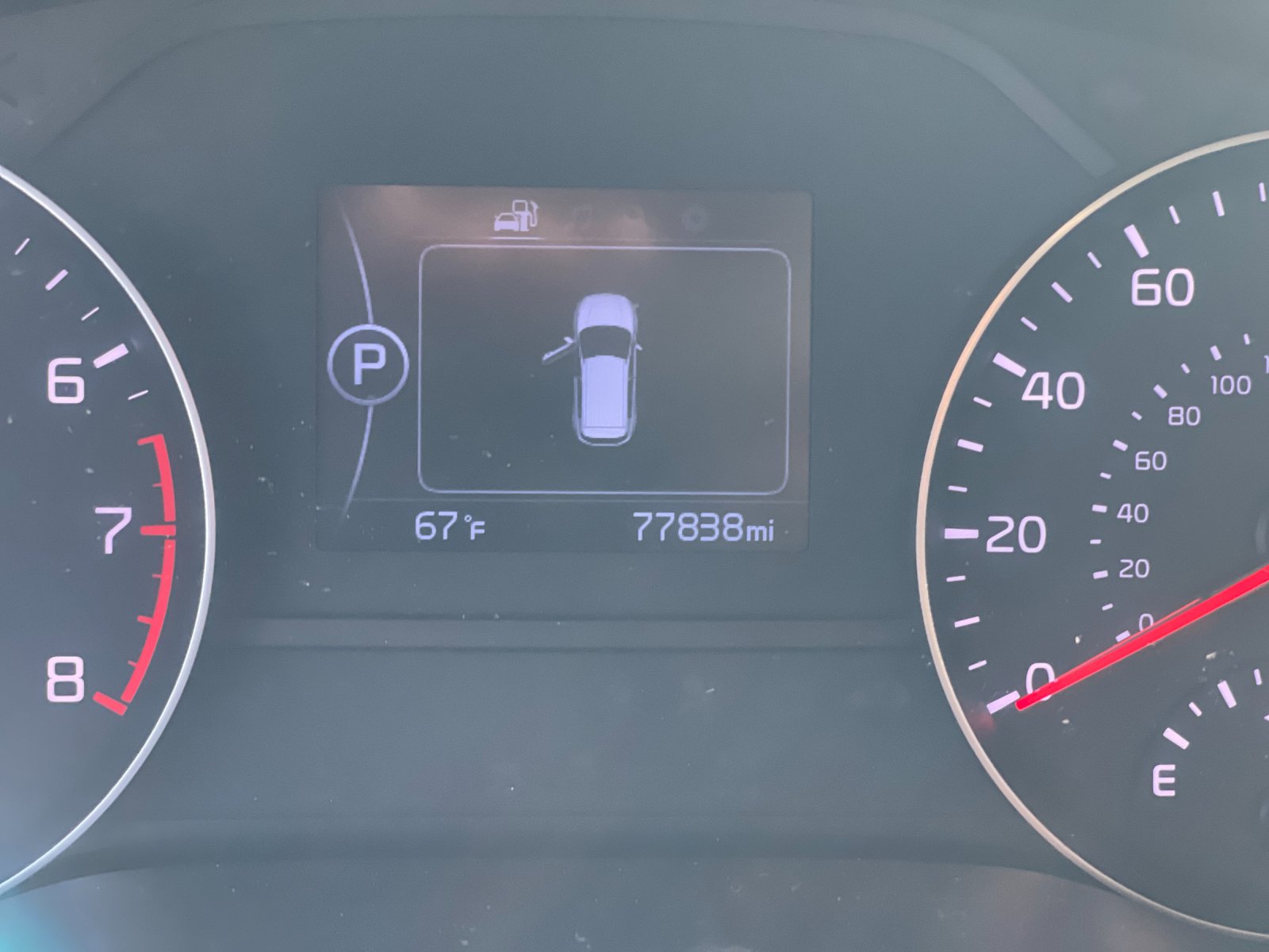 Used 2018 Mineral Silver Kia LX image 29