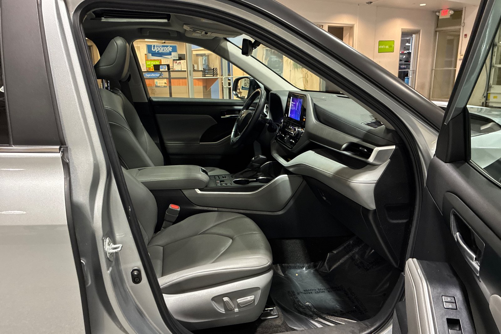 Used 2023 Celestial Silver Metallic Toyota XLE image 22