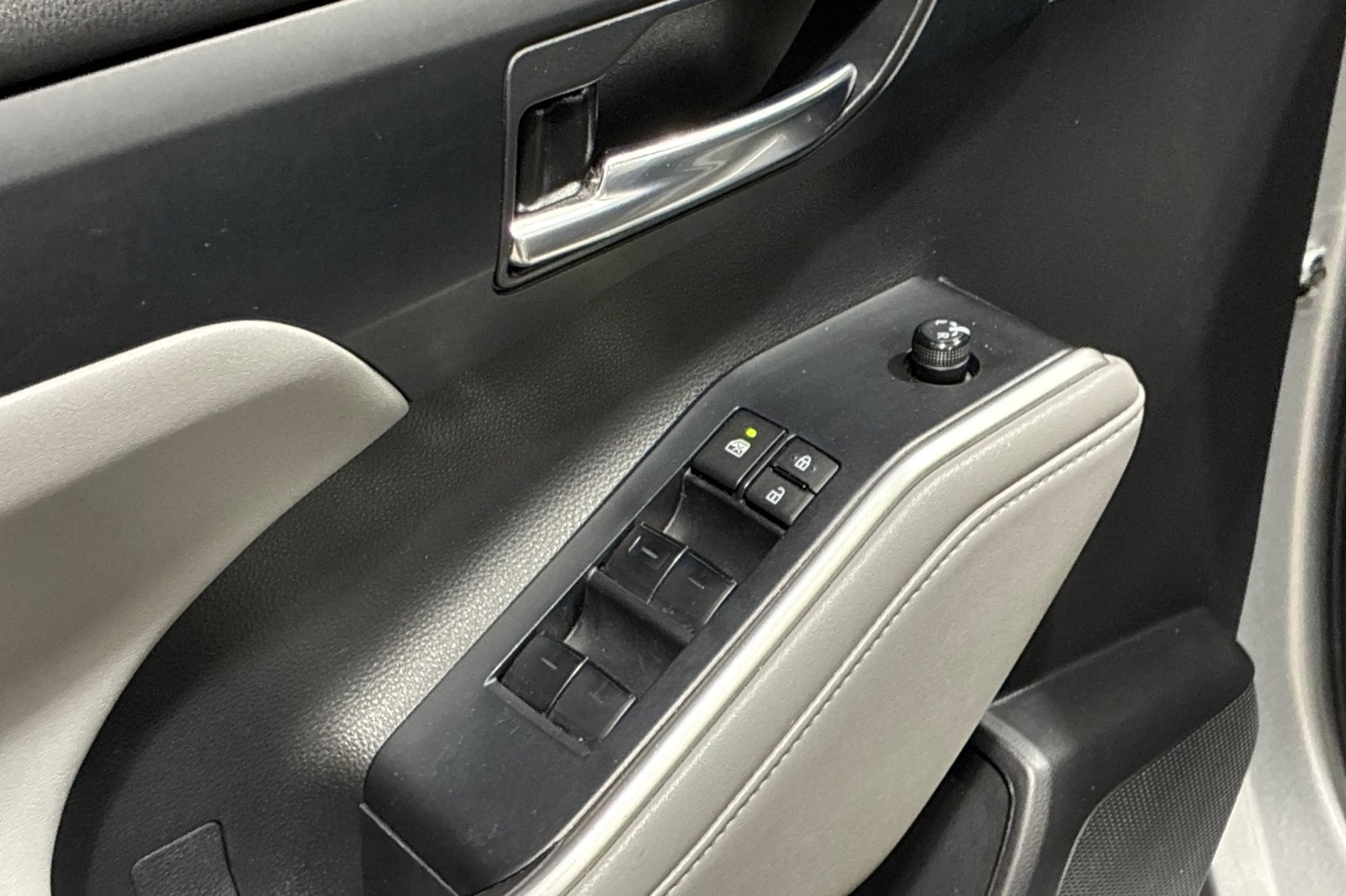 Used 2023 Celestial Silver Metallic Toyota XLE image 13