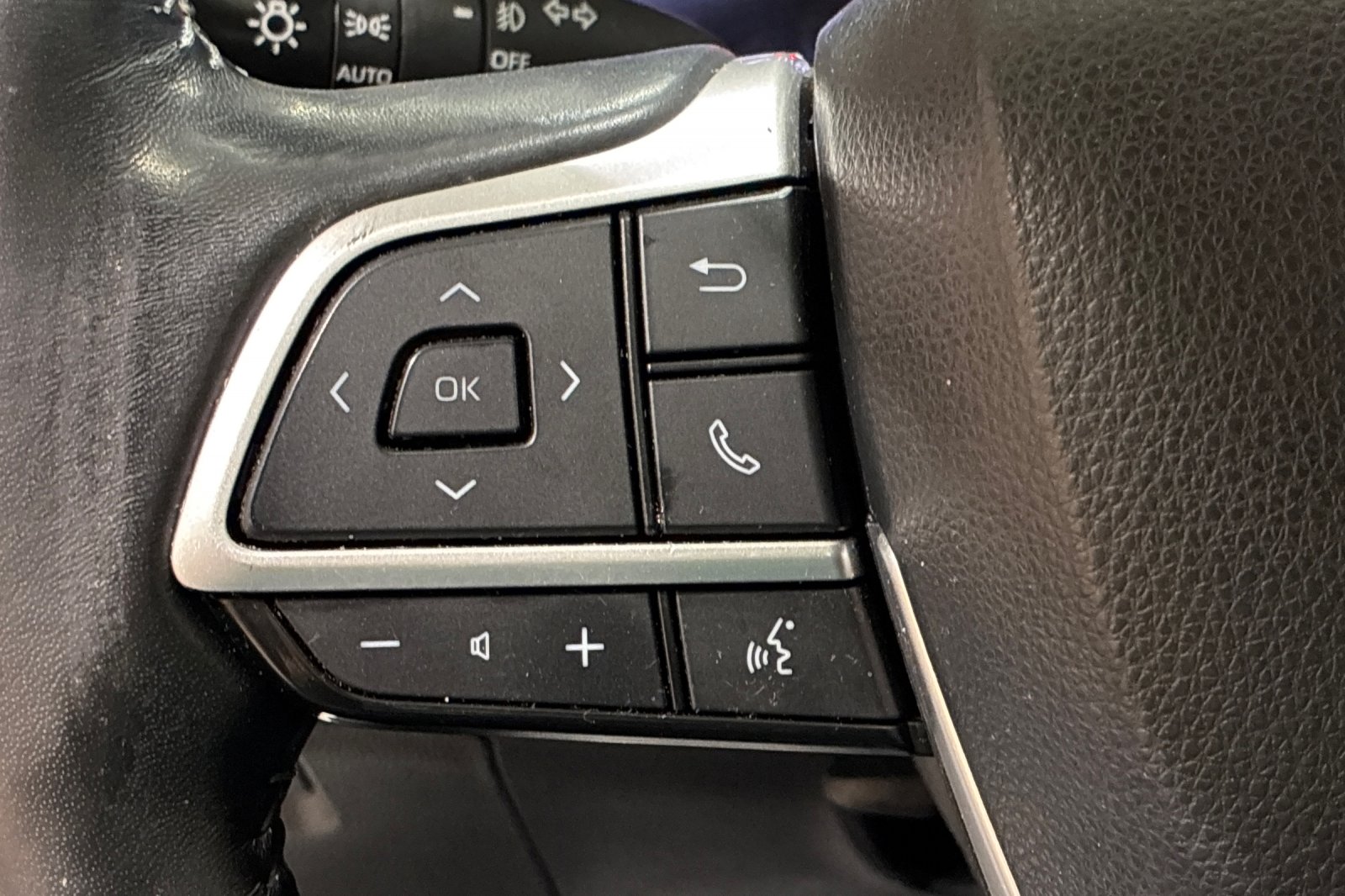 Used 2023 Celestial Silver Metallic Toyota XLE image 33