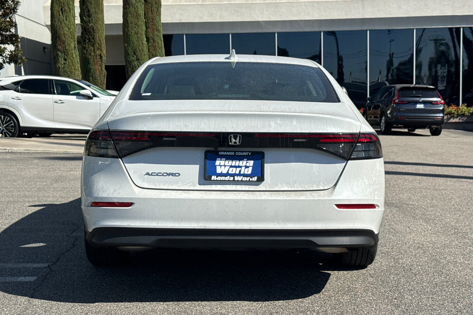 Certified Used 2023 Platinum White Pearl Honda LX image 6