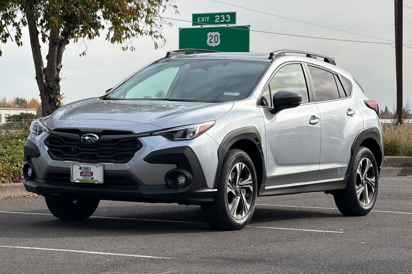 Certified Used 2026 Ice Silver Metallic Subaru Premium image 8