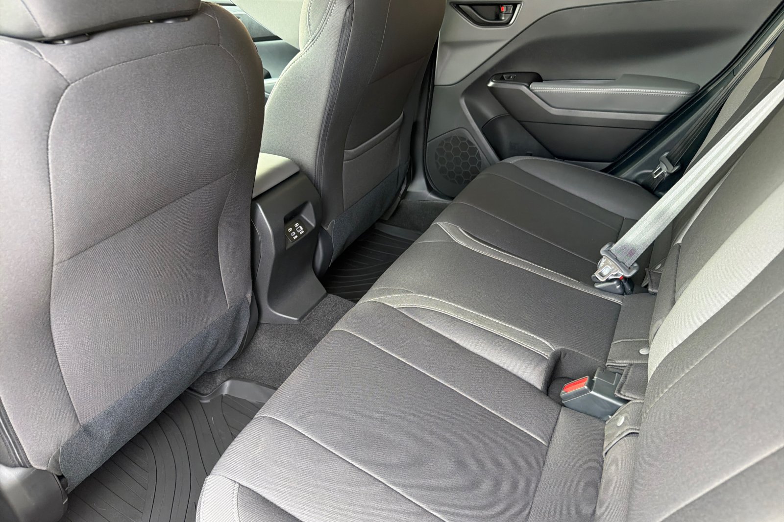 Certified Used 2026 Ice Silver Metallic Subaru Premium image 12