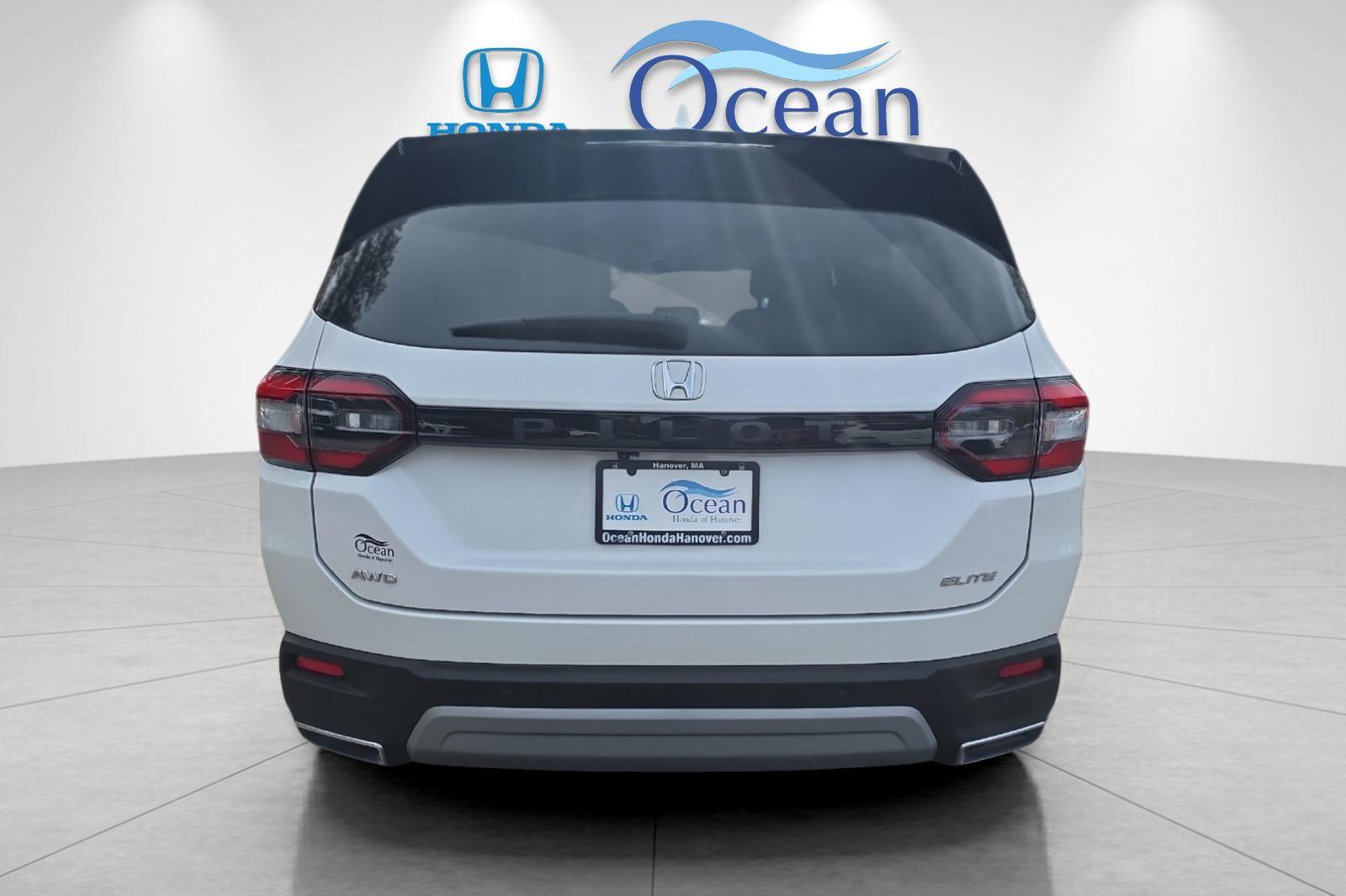 Used 2023 Platinum White Pearl Honda Elite image 4