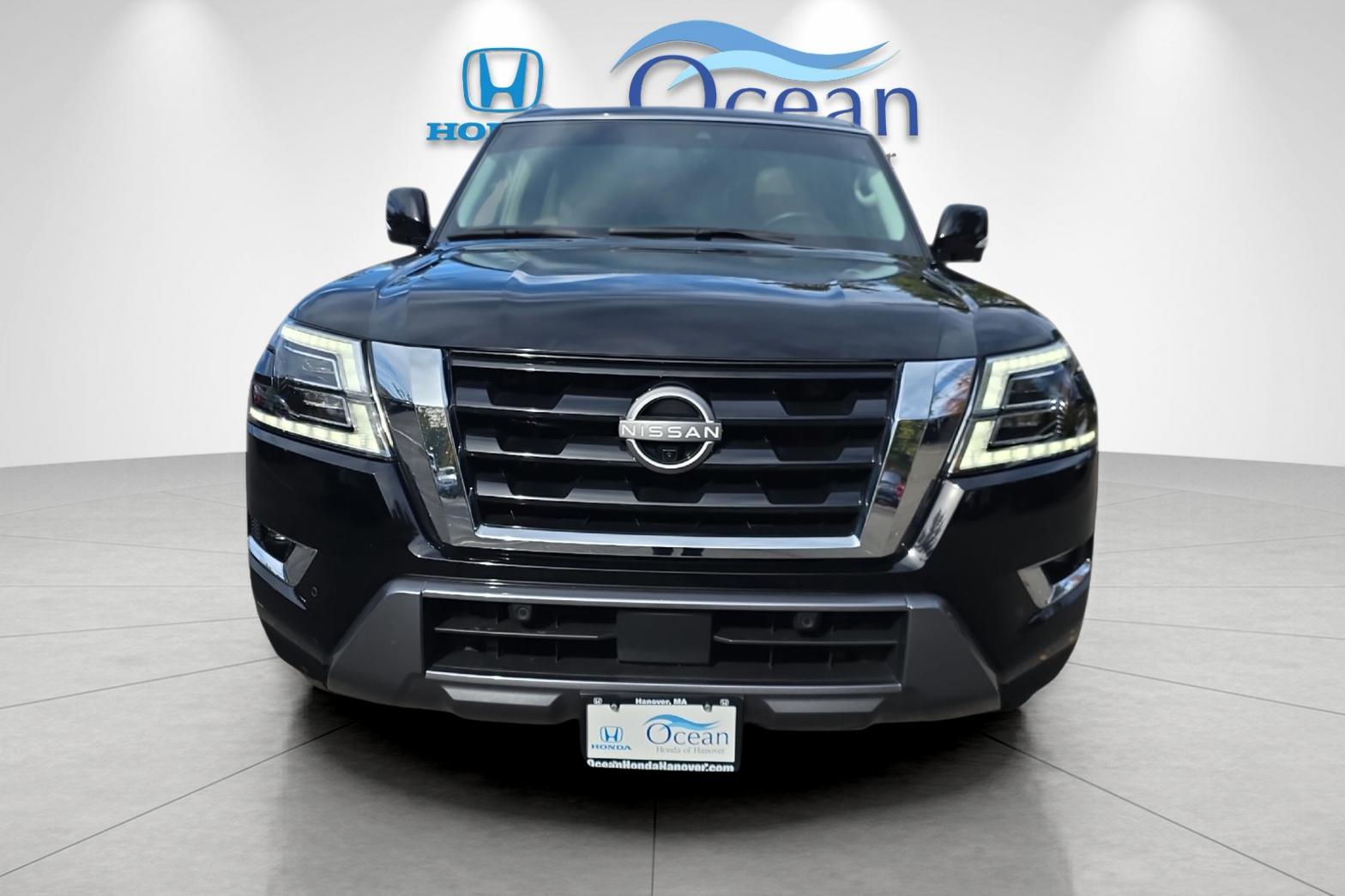 Used 2024 Super Black Nissan SL image 8