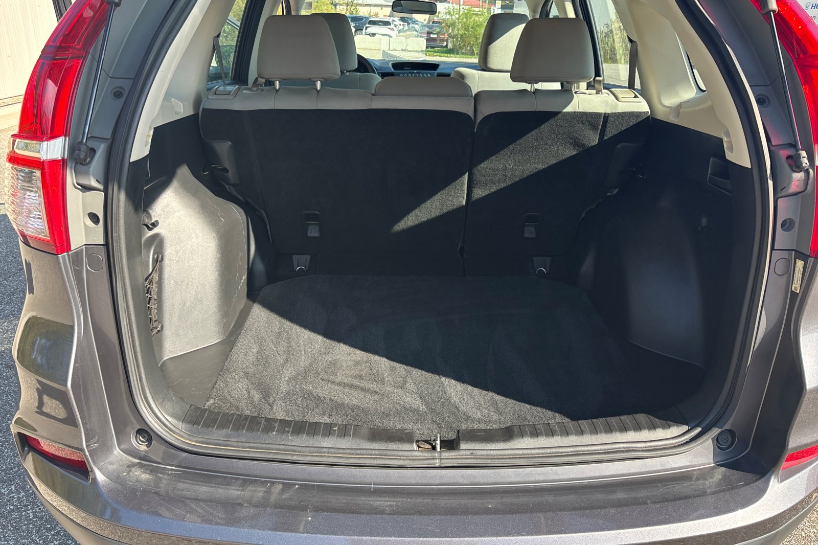 Used 2015 Modern Steel Metallic Honda LX image 18