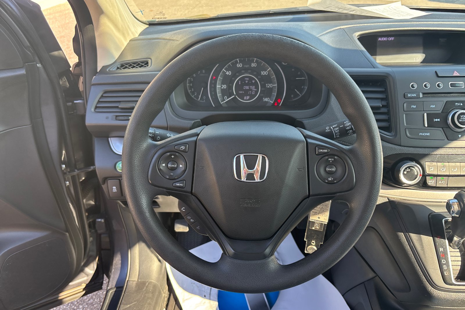 Used 2015 Modern Steel Metallic Honda LX image 28