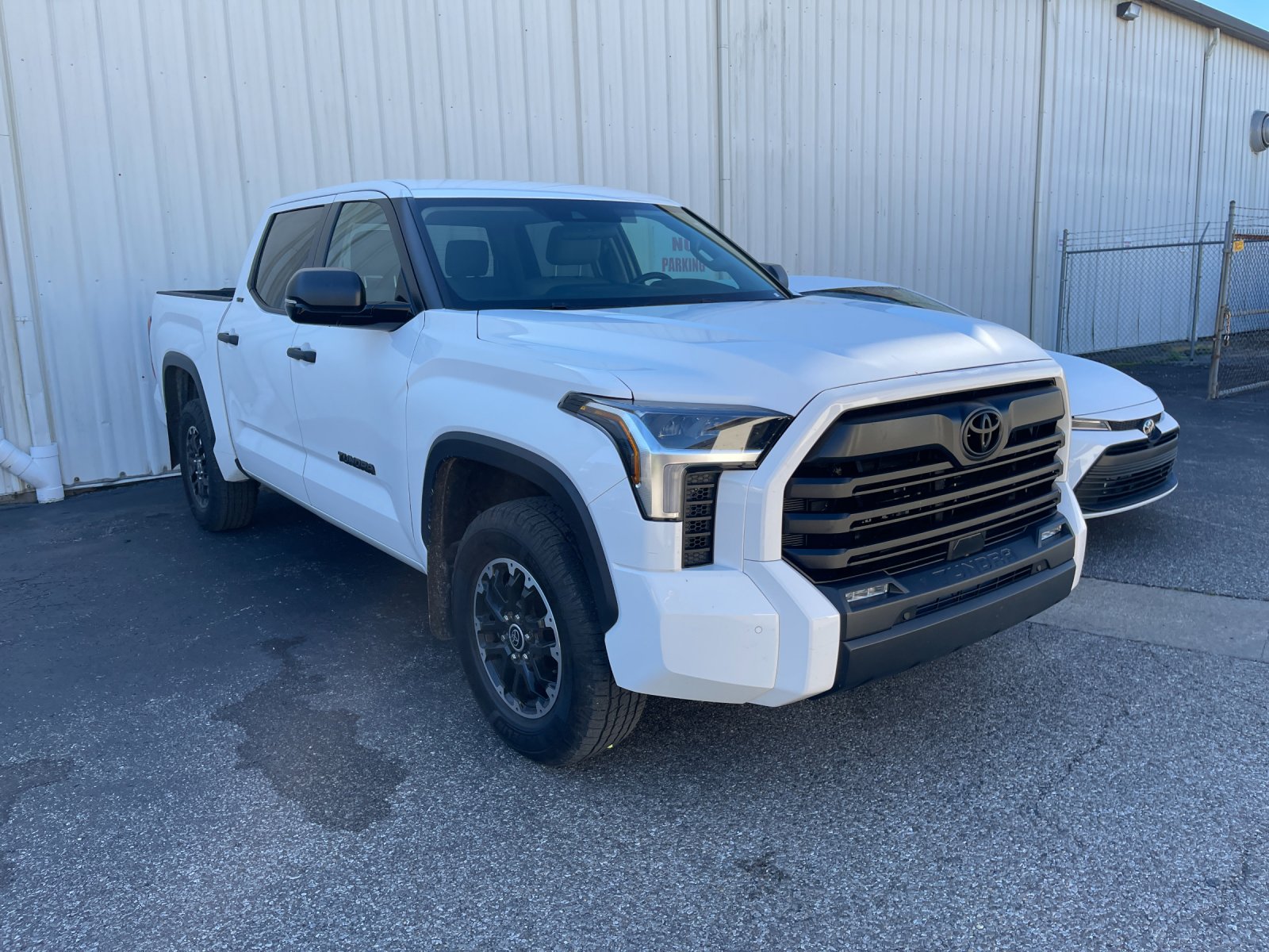 Used 2024 White Toyota SR5 image 3